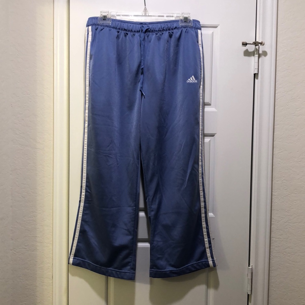 Women’s adidas 3 stripe capris